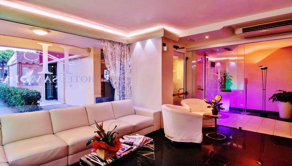 Hotel Savoia Lignano Sabbiadoro Bagian luar foto